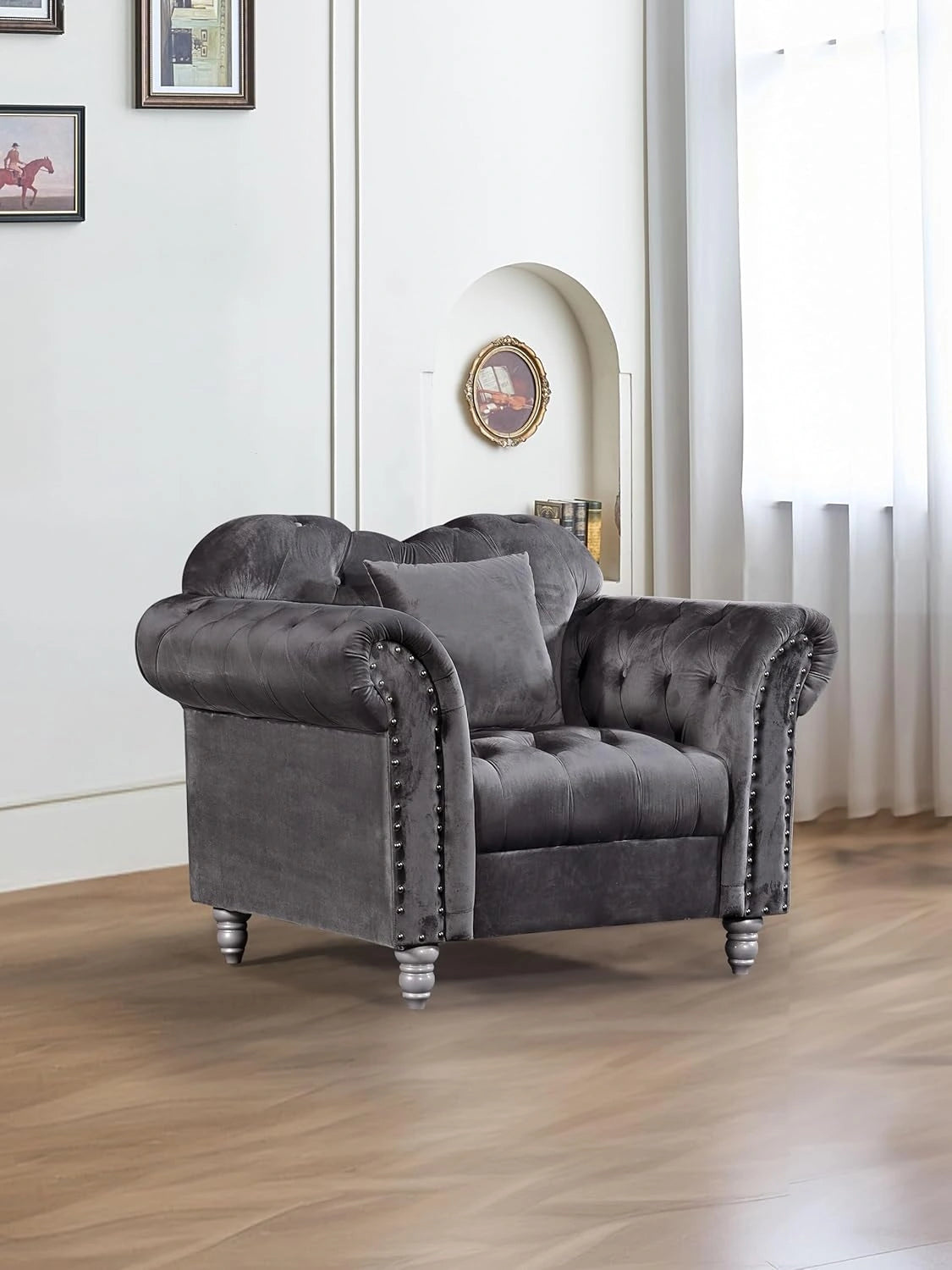 Fauteuil Chesterfield Velours Gris Beige, Style Classique Anglais, avec Dossier Matelassé et Clous Argentés, 95x90x85 cm, 1 Place